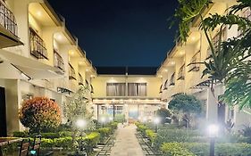 Baguio Holiday Villas